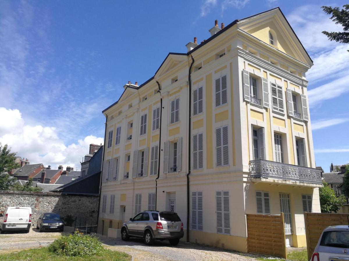 Appartement Scandy En Centre Ville Honfleur Avec Parking Eksteriør billede